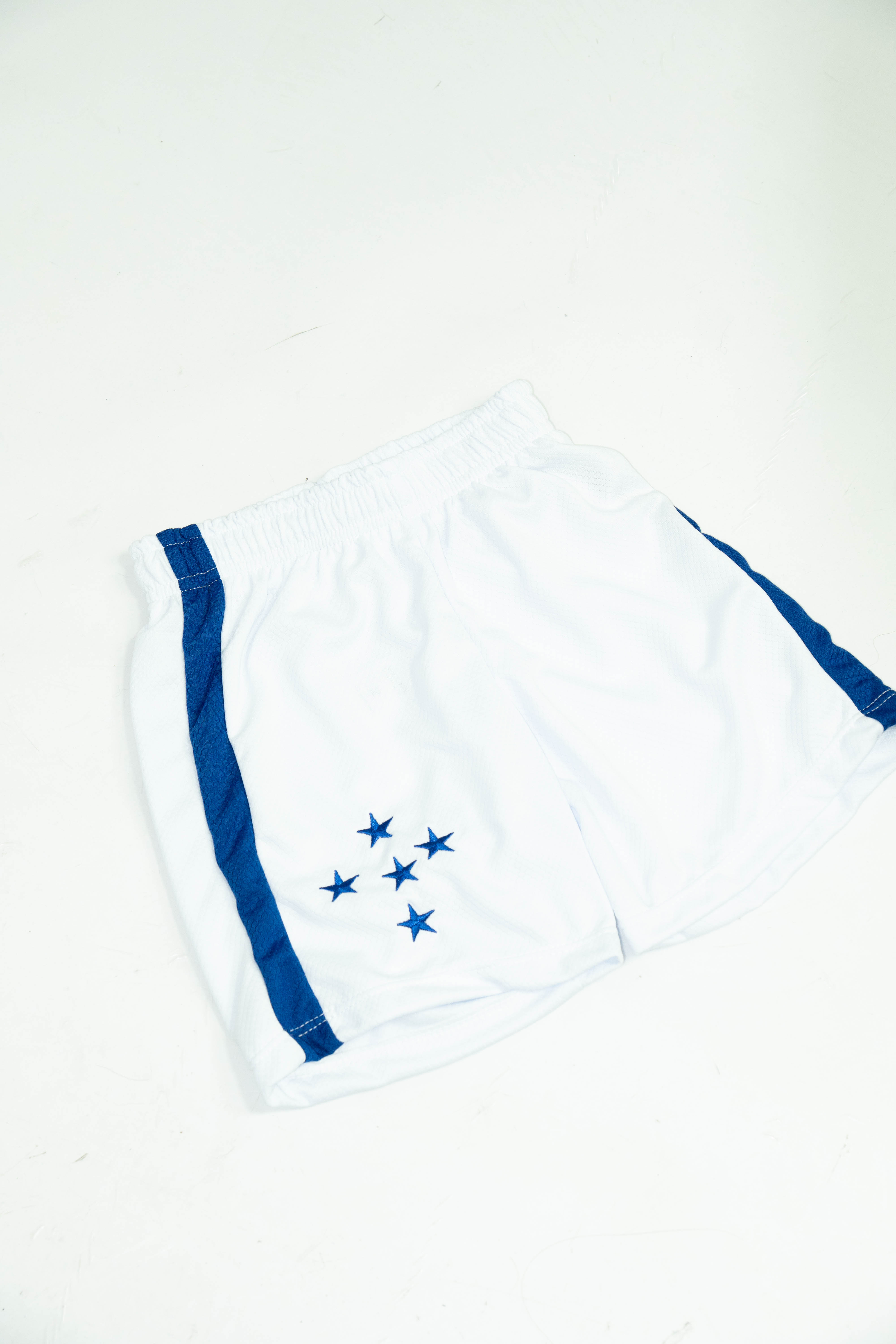 Short Bolso com Zíper Estrela